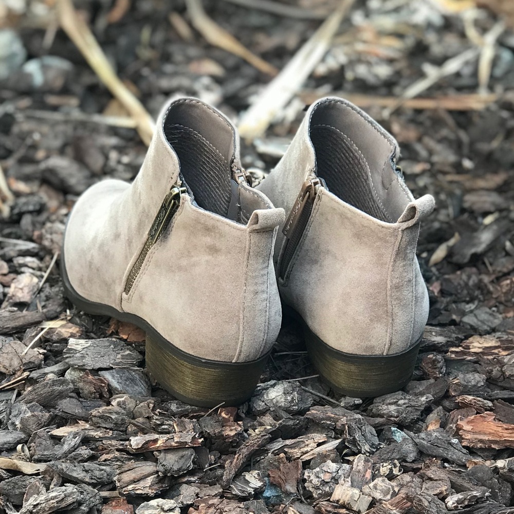 Double zipper beige booties - Picture 3 of 5